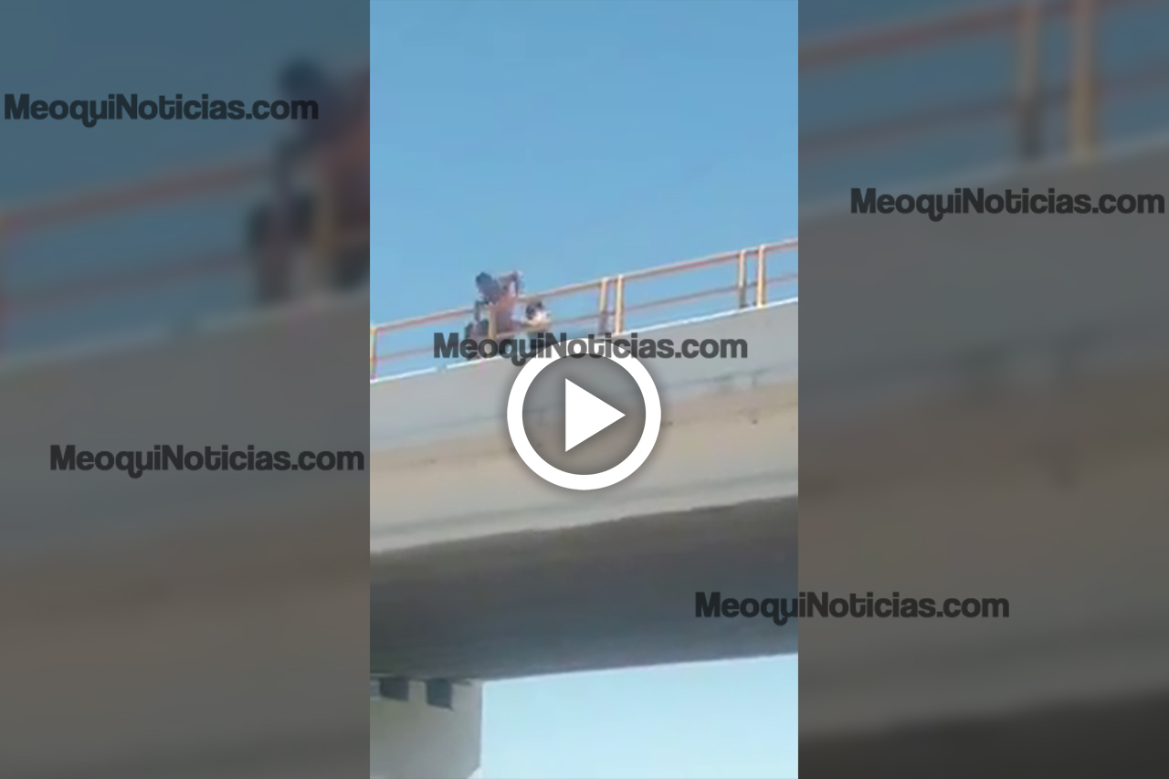 VIDEO: Así evitó policía de Meoqui suicidiσ de joven en puente